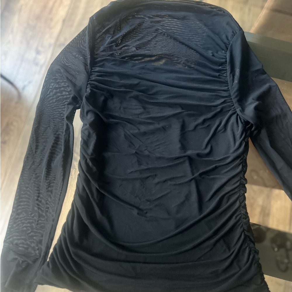 Elegant Black Long Sleeve Women's Top - Picture 2 of 16